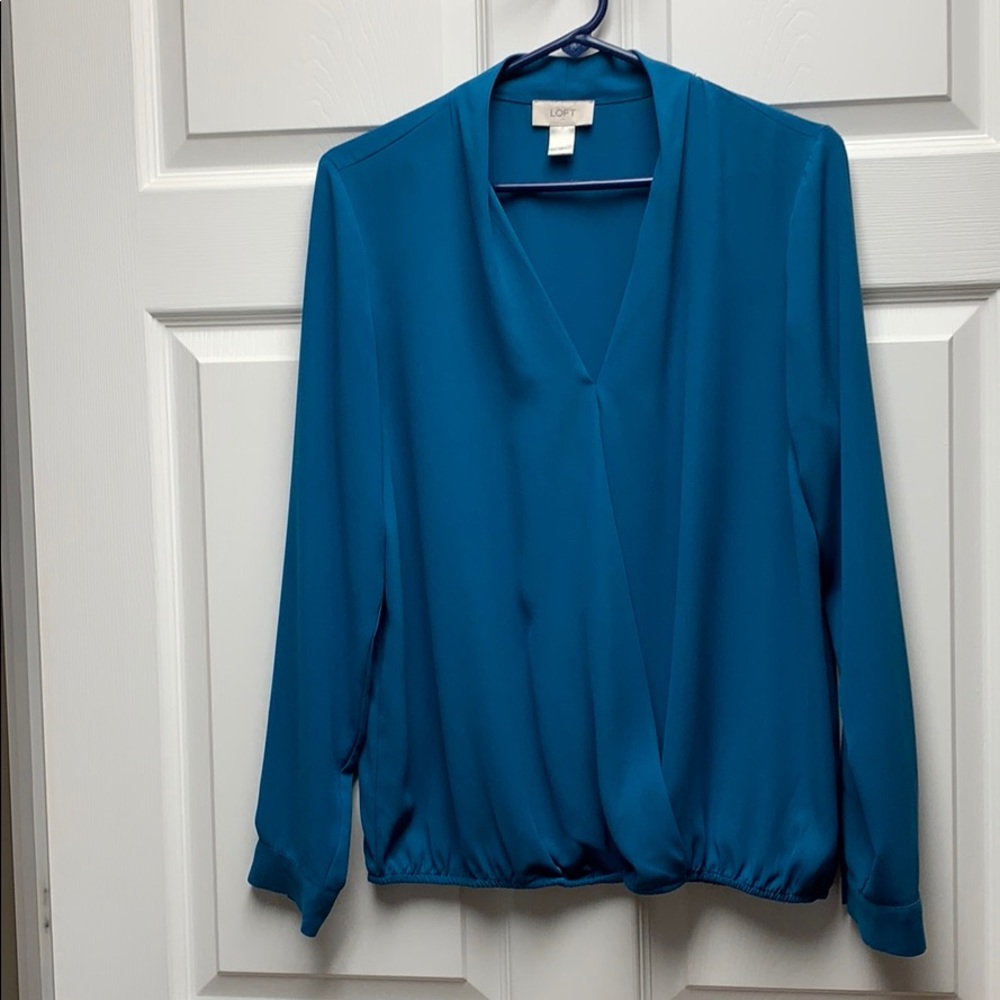 Blouse with elastic hem at waist